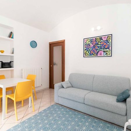 Appartement Colourful Flat San Donato à Turin Extérieur photo