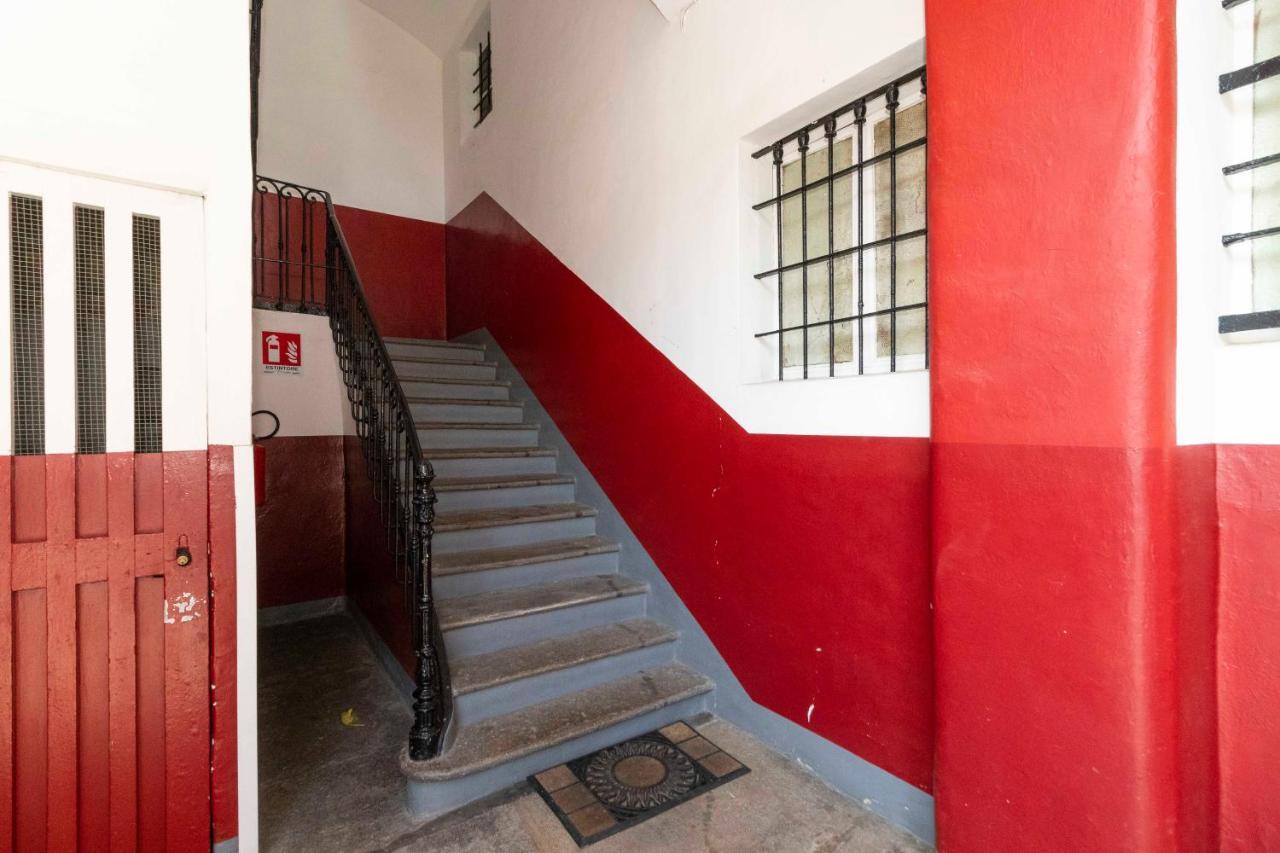 Appartement Colourful Flat San Donato à Turin Extérieur photo