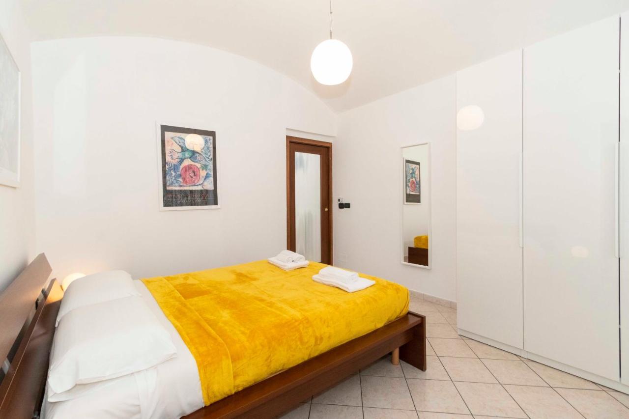 Appartement Colourful Flat San Donato à Turin Extérieur photo